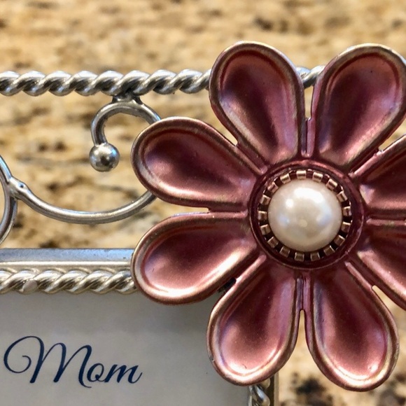 Pretty 6X6 Metal Floral Design Frame for “Mom” - Picture 3 of 7